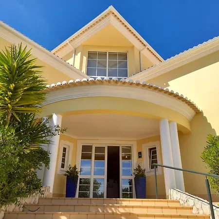 Pensionat Aurora Sol 3*